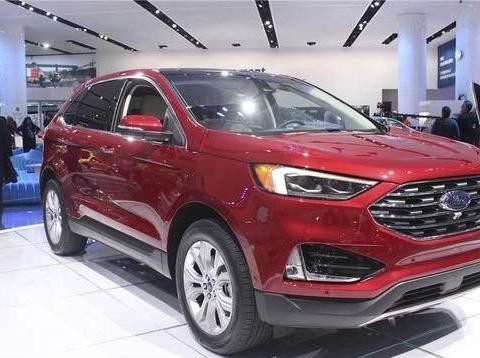 汉兰达头号劲敌改款了! 外观更霸气配8AT, 换挡杆媲美路虎