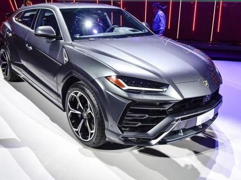 兰博基尼SUV终于来了，后排带电视，这内饰众泰花20年仿不出