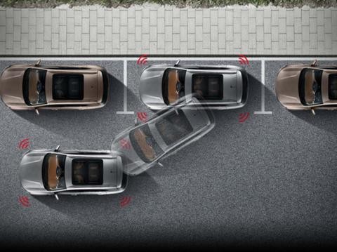 不到10万也有自动泊车，这两台SUV新手也能大胆开上路！