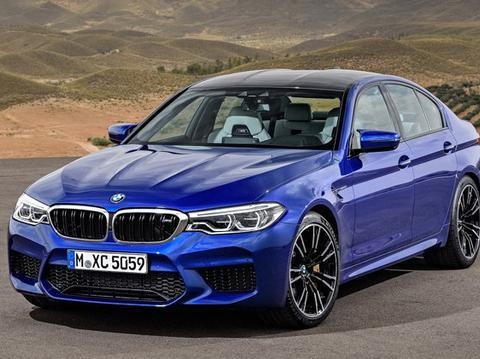 甩尾跟吃饺子一样：谁说新宝马M5不酷到爆？