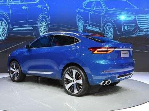 哈弗新款车，颜值高，空间大，配4根排气管，加满油能跑2000公里