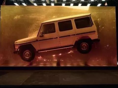 号称越野界活化石的奔驰大G 这回真的变成“化石”了