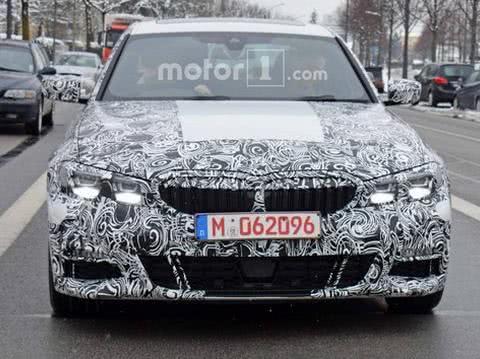 宝马3系越来越不纯正了，新车基于CLAR平台打造，轴距做加长！