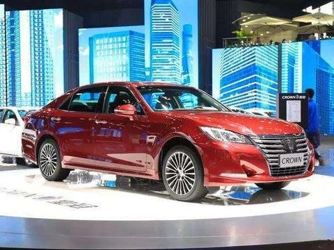 凯美瑞算啥，这车一亮相连奥迪A6都失去光彩，内饰不输奔驰E级