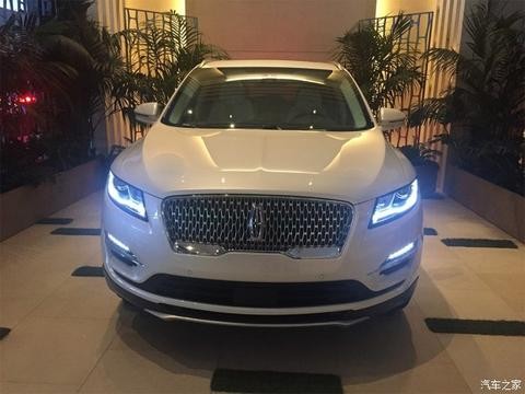 2017洛杉矶车展：林肯新款MKC正式发布
