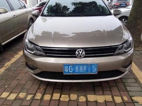 卖化妆品老板，11万买大众凌渡轿跑，车身颜值很高！