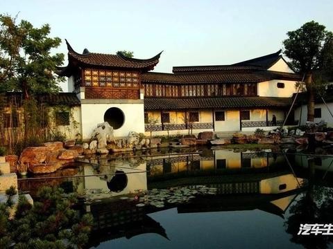 脱掉身上的束缚，全新奔驰GLA SUV教你做一个会玩的人