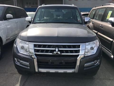 2017款中东版帕杰罗V97成稳低调实力派