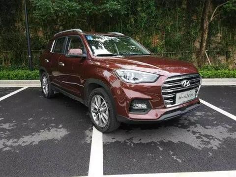 家用油耗低至3毛，现代全新小型SUV，配全时四驱，仅卖10万起