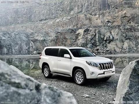 2017款霸道2700 满满爆发的战斗力 所向披靡