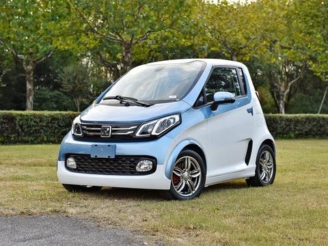 众泰又一大动作！支持快充，续航可达220公里的小可爱来了