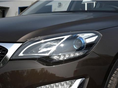 全景天窗+自动驻车，换标就是途观，8万上路月销稳定2000