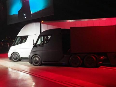 特斯拉Semi获得DHL大订单，与Model3一样愁产不愁卖