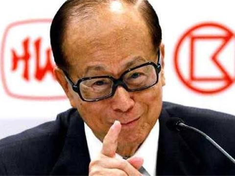 他花5万买一首歌，就赚了10亿，今89岁身价上亿，千万豪车出行！