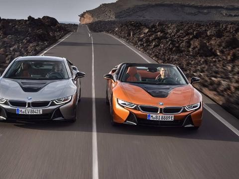 全新宝马i8惊艳亮相洛杉矶，更轻更快更持久