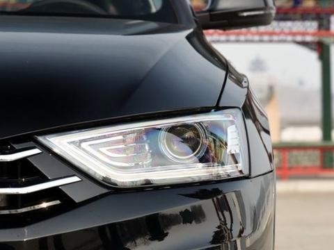 落地价10万，现在只要7万，中控豪华大屏有面子，连奥迪都怕了