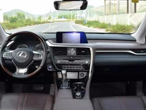 土豪也关心油耗，这5款百万豪华SUV贼省油，1公里5毛钱起