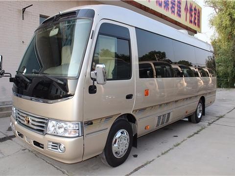 丰田考斯特12座豪华商务车坚持自主创新