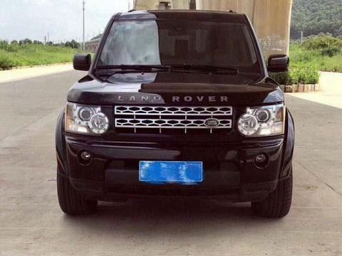 路虎第四代发现落地138万，如今仅售24万，车主:喜欢它狂野的外观