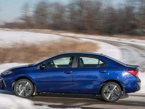 18款丰田卡罗拉来啦！1.5T发动机完全不输思域