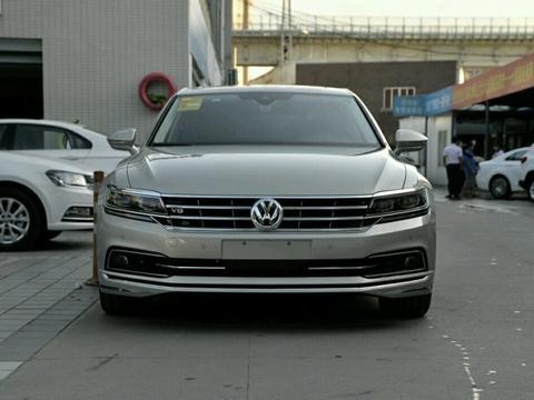 嫌A6，E级太贵！这两款20万合资车照样让你脸上有光