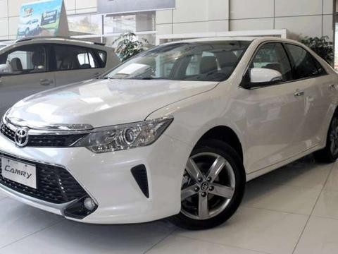 丰田推出新款凯美瑞，为年轻人而打造，光颜值就让你喜欢