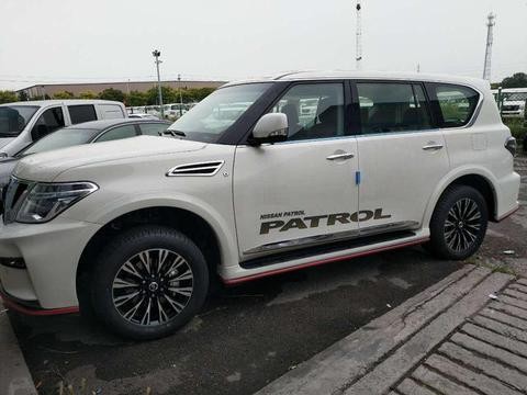 超级大改装17款日产途乐Y62XE中东版4.0L现车实拍