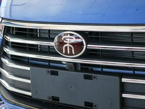 只有两个汽车品牌用汉字作为车标，每一家都值得我们尊敬！