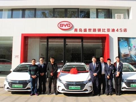 比亚迪超越同行，率先集齐12城绿牌