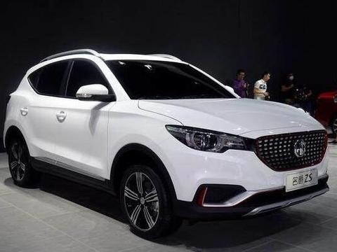 这车性价比全面，免费升级全天窗，卖9万