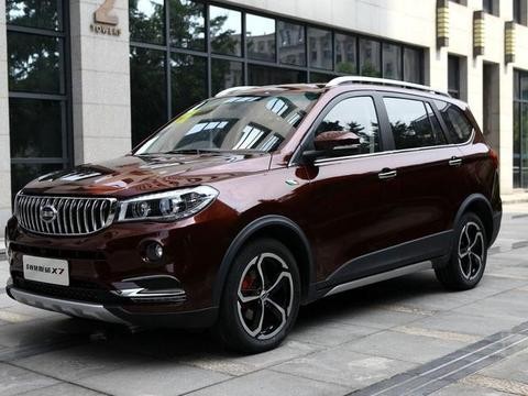 十万块还买啥面包车？这货中控屏幕秒杀特斯拉