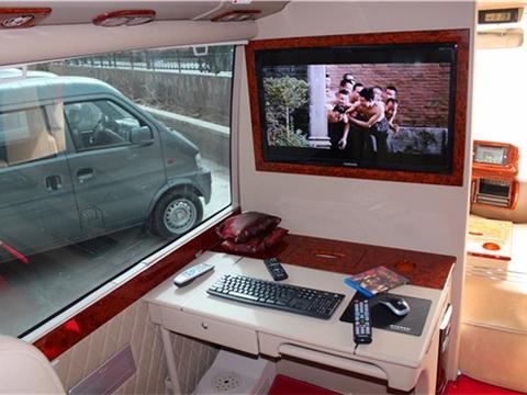 丰田考斯特16座改装案例内饰配置详情报价参考