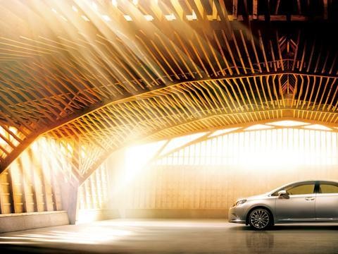 雷克萨斯ES在日本并不销售 入门级叫HS250H 售价25.8万元起