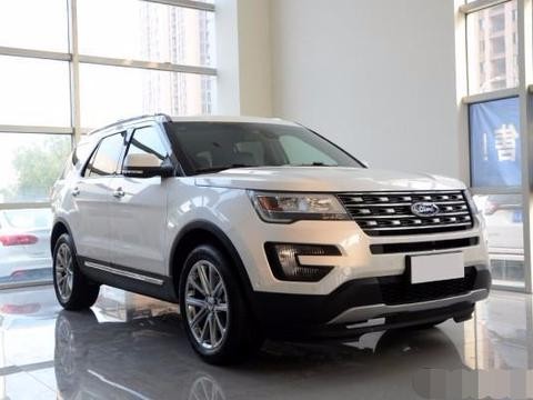 比普拉多大两圈，自动泊车配全景天窗，降价10万为何没人买？