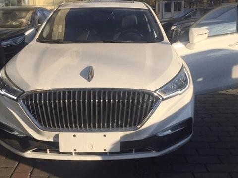 国产首台红旗H5到店,中控台采用全触摸式,就15万,国产爱好者抓紧