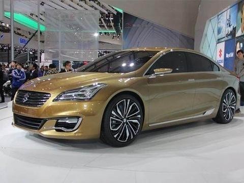 买不起萨特就看它，颜值比CC更动感，油耗5L仅10万放弃卡罗拉！