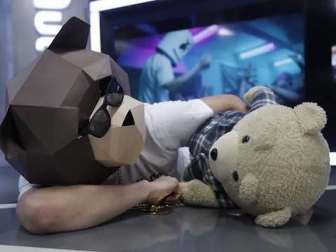 好险！哔哔熊差点就走向了中年油腻男的人生轨迹！