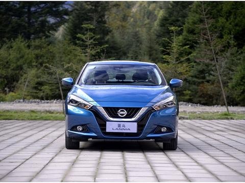 家用车选蓝鸟好?还是卡罗拉好?