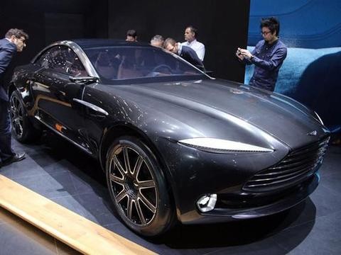 门扣手是玉如意的中国SUV，气场碾压陆巡，与宾利添越抗衡就靠它