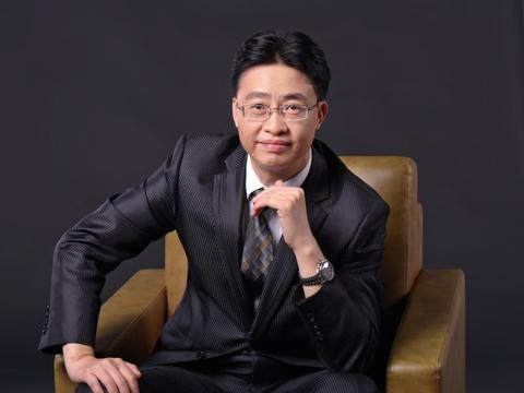 追求极致汽车梦 曾庆华加盟赛麟汽车