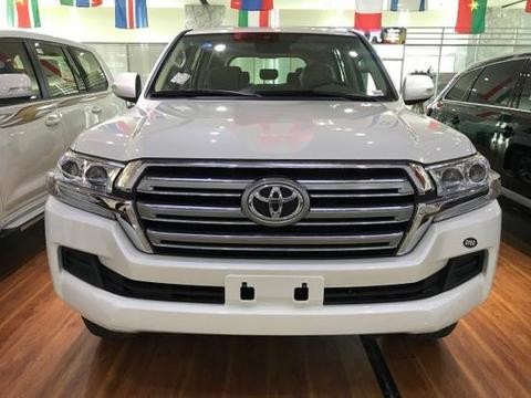 2017款丰田酷路泽4000 本年度最后一次降价