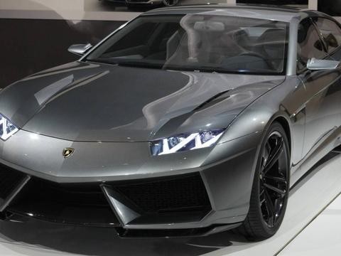 兰博基尼正式公布将量产四门超级轿车, 秒杀所有车!