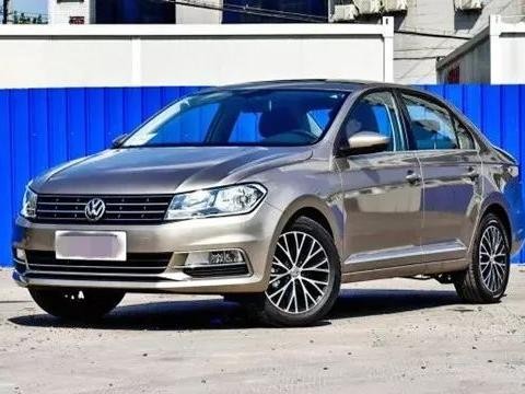 10万以内 吉利帝豪和大众桑塔纳该怎么选