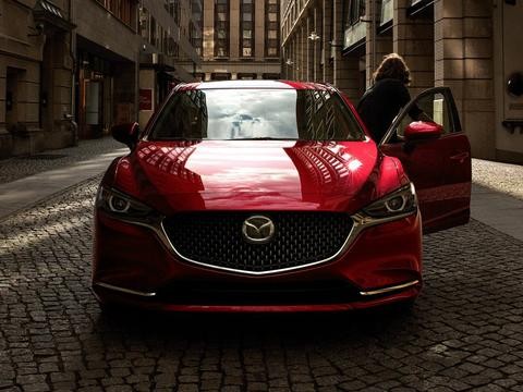 最帅“轿跑型”阿特兹出新款，2018年买TA撩妹一撩一个准！