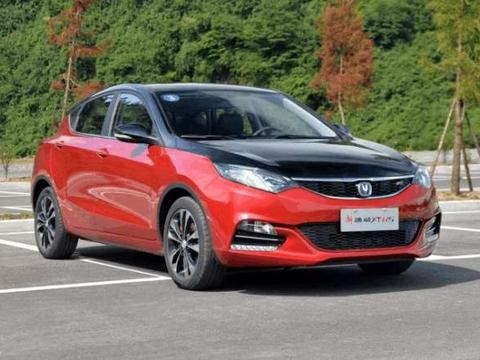 国产首台小钢炮, 1.5T榨出170马力, 仅售8万, 轻松挑战本田思域!