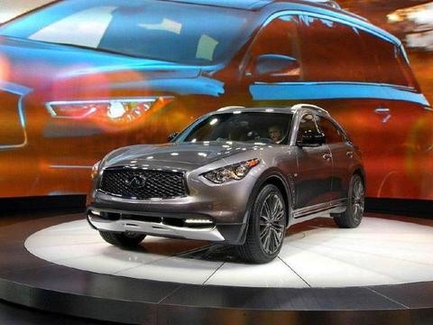 日系高档豪华SUV, 外观比普拉多霸气, 内饰却是稳重又奢华