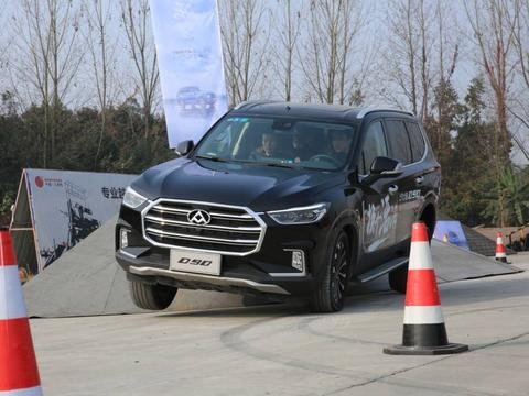 上汽大通D90：成为下一个高销量神车的必备条件还差什么？