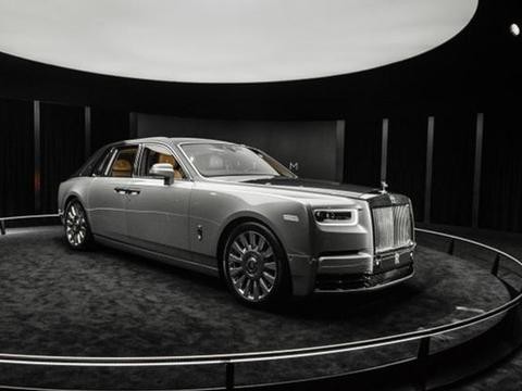 这台纯电动车上市后，还有宝马特斯拉什么事，统统得靠边站