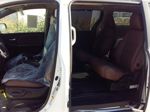 家用游玩商务待客两不耽误的丰田塞纳MPV