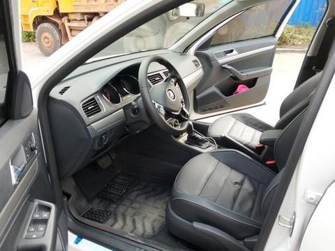 自从买了这台被大家“封神”的车，我开车都不敢打开车窗了